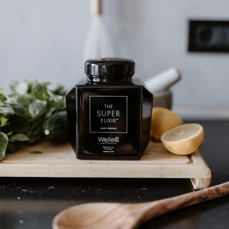 Napunite svoje tijelo svim hranjivim tvarima koje vam trebaju uz Super Elixir!